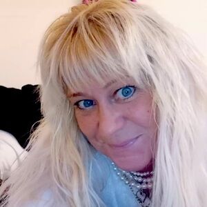 Meet your Posher, Kerri